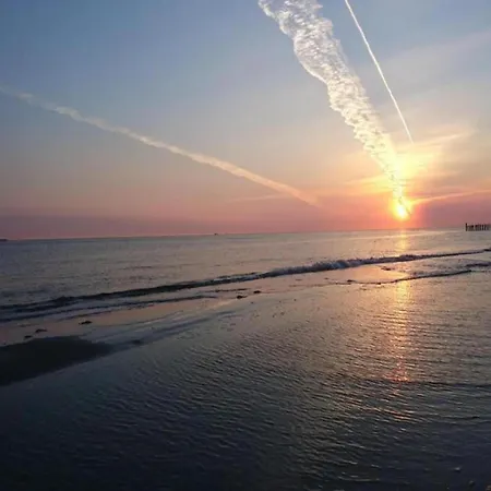 Tatil Evi Pleasant Holiday Home In De Haan By The Sea *